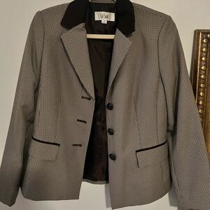 Le Suit Women's Checkered Blazer with Black Accents